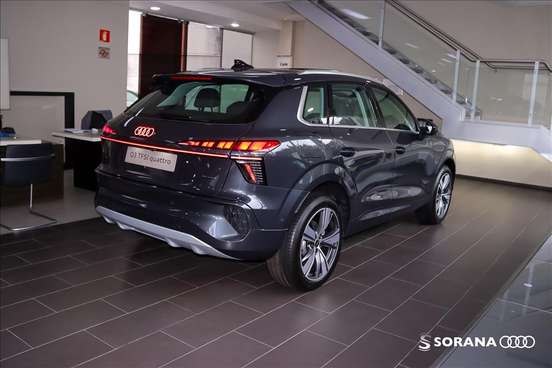 AUDI-Q3-2026