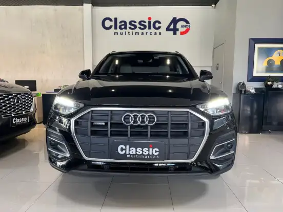 AUDI-Q5-2023