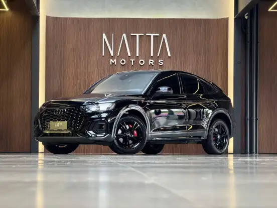 AUDI-Q5-2022
