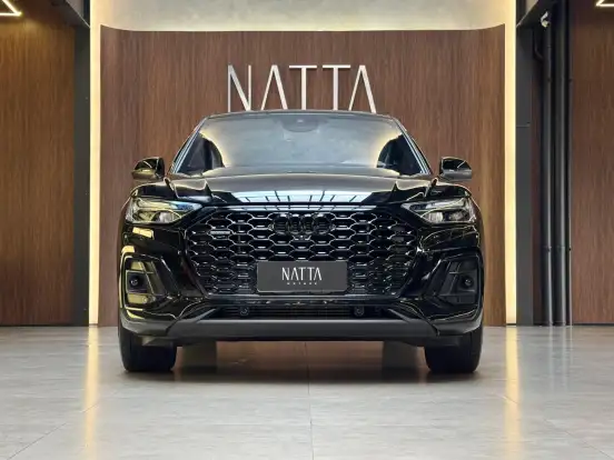 AUDI-Q5-2022