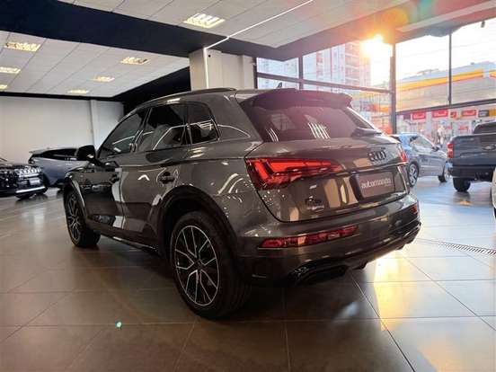 AUDI-Q5-2.0 45 TFSI GASOLINA S LINE BLACK QUATTRO S TRONIC AUDI-Q5-2023