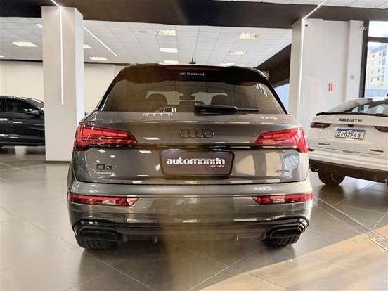 AUDI-Q5-2.0 45 TFSI GASOLINA S LINE BLACK QUATTRO S TRONIC AUDI-Q5-2023