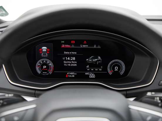 AUDI-Q5-2021