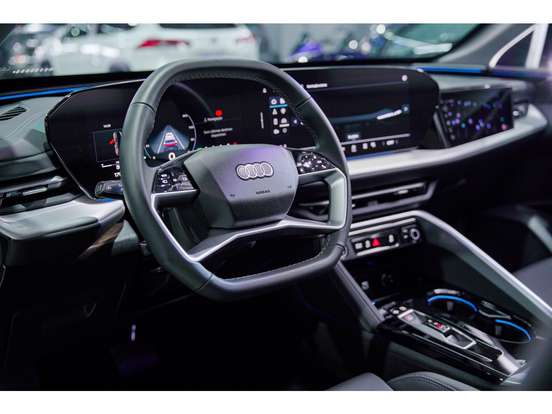 AUDI-Q5-2025
