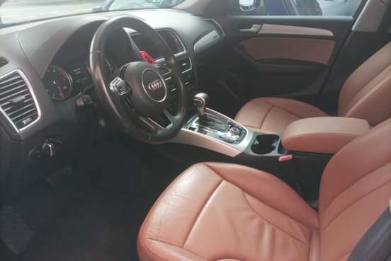 AUDI-Q5-2014