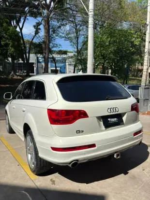 AUDI-Q7-2008
