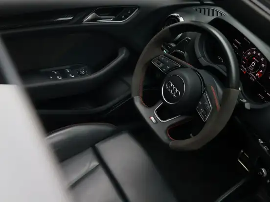 AUDI-RS3-2.5 TFSI GASOLINA SPORTBACK QUATTRO S-TRONIC AUDI-RS3-2017