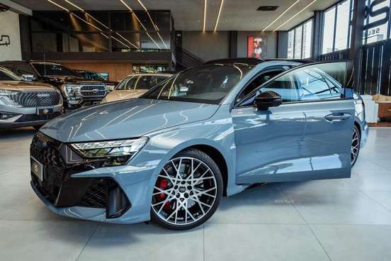 AUDI-RS3-2025