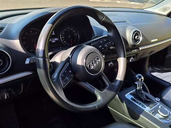 AUDI-A3-1.4 TFSI SEDAN AMBIENTE 16V FLEX 4P TIPTRONIC AUDI-A3-2017