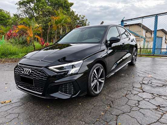 AUDI-A3-2023