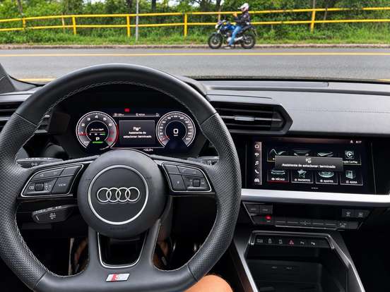AUDI-A3-2.0 40 TFSI MHEV SEDAN PERFORMANCE BLACK S-TRONIC AUDI-A3-2023