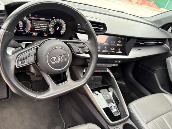 AUDI-A3-2024