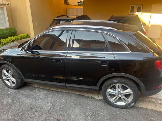AUDI-Q3-2018