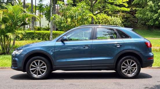 AUDI-Q3-2015