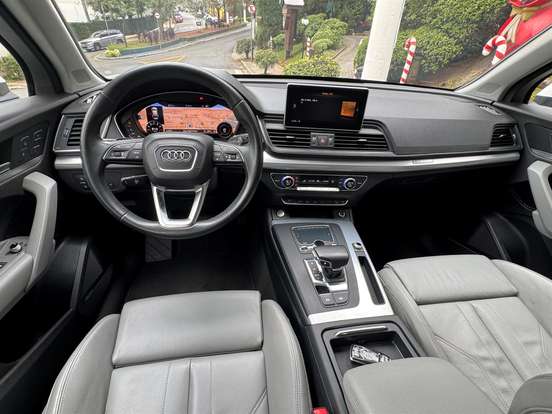 AUDI-Q5-2017