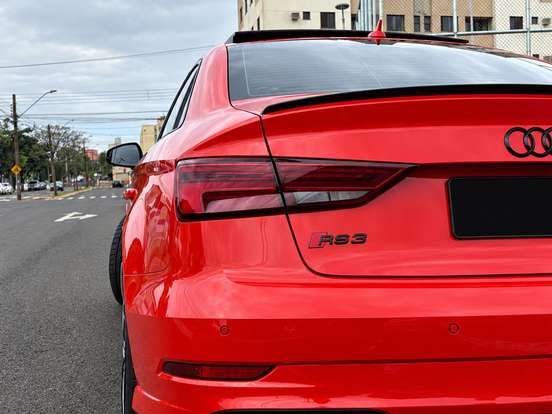 AUDI-RS3-2.5 TFSI GASOLINA SEDAN QUATTRO S-TRONIC AUDI-RS3-2017