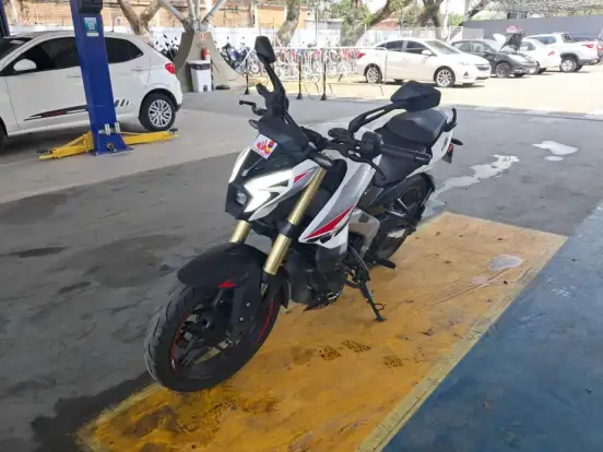 BAJAJ-DOMINAR NS400Z BAJAJ-DOMINAR NS400Z-2026