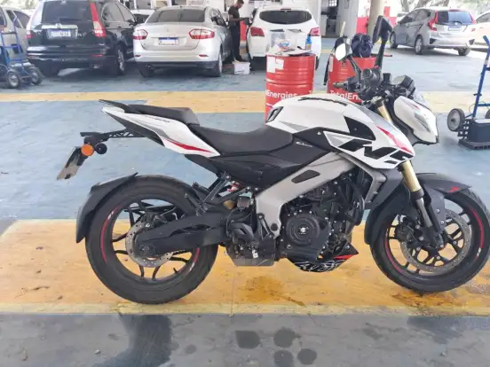 BAJAJ-DOMINAR NS400Z BAJAJ-DOMINAR NS400Z-2026