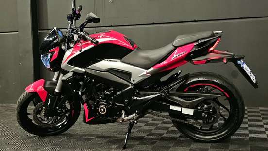 BAJAJ-DOMINAR 250-2024