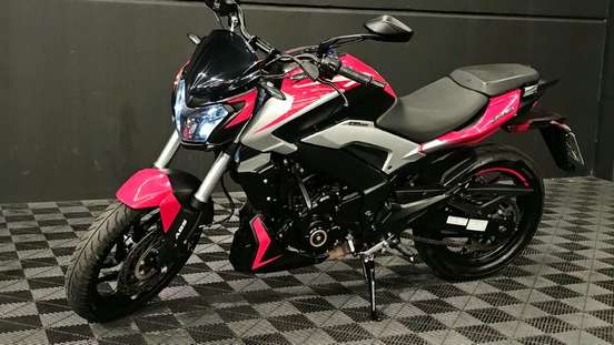 BAJAJ-DOMINAR 250-2024