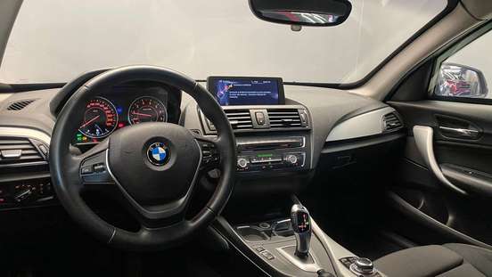 BMW-118i-2013