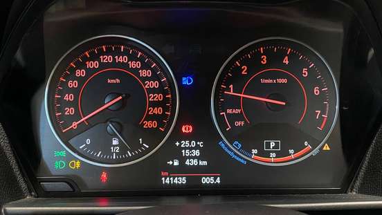 BMW-118i-2013