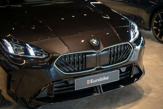 BMW-220i-2025