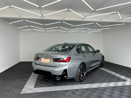 BMW-320i-2.0 16V TURBO FLEX M SPORT AUTOMÁTICO BMW-320i-2024