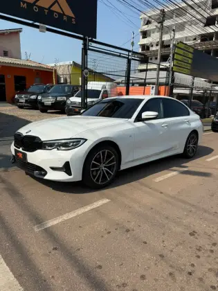 BMW 320i 2.0 16V TURBO GASOLINA SPORT AUTOMÁTICO