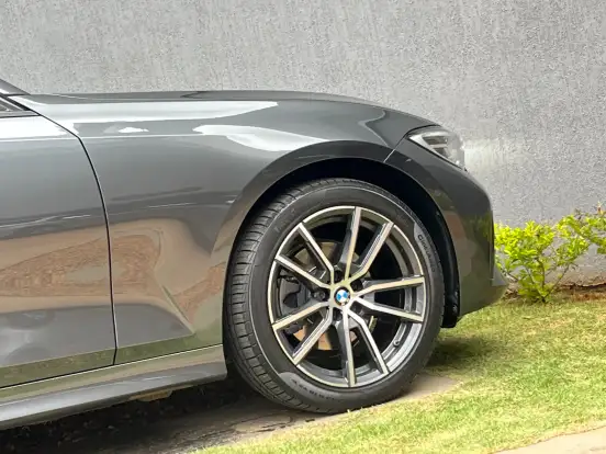 BMW-320i-2.0 16V TURBO GASOLINA SPORT AUTOMÁTICO BMW-320i-2019