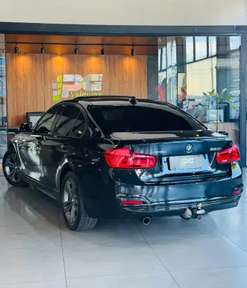 BMW-320i-2017