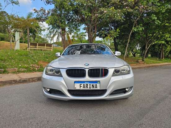BMW-320i-2.0 16V GASOLINA 4P AUTOMÁTICO BMW-320i-2009