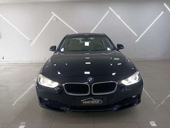 BMW-320i-2013