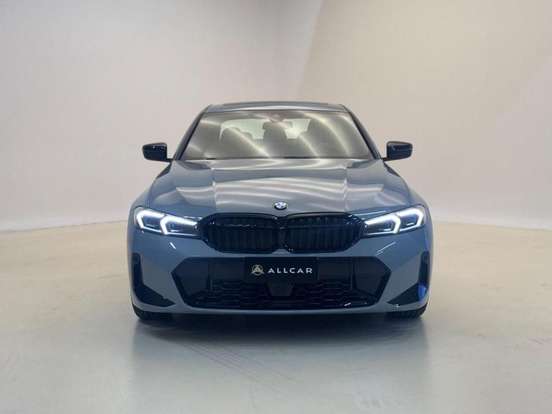 BMW-320i-2024