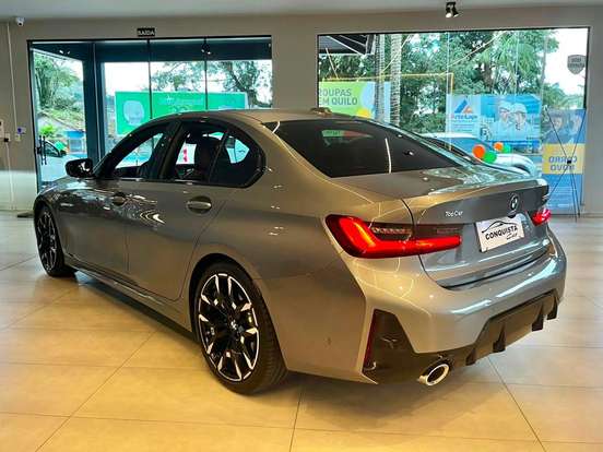 BMW-320i-2.0 16V TURBO FLEX M SPORT AUTOMÁTICO BMW-320i-2024
