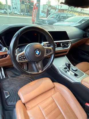 BMW-320i-2021