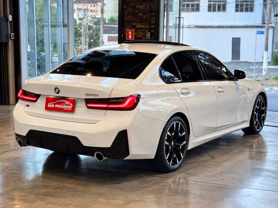 BMW-320i-2.0 16V TURBO FLEX M SPORT AUTOMÁTICO BMW-320i-2025