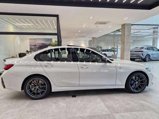 BMW-320i-2.0 16V TURBO FLEX M SPORT AUTOMÁTICO BMW-320i-2026