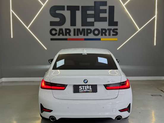 BMW-320i-2.0 16V TURBO GASOLINA SPORT AUTOMÁTICO BMW-320i-2019
