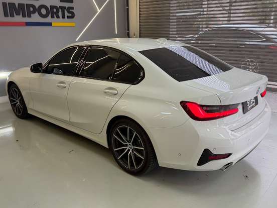 BMW-320i-2.0 16V TURBO GASOLINA SPORT AUTOMÁTICO BMW-320i-2019