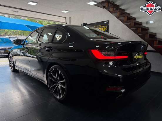 BMW-320i-2.0 16V TURBO GASOLINA SPORT GP AUTOMÁTICO BMW-320i-2019