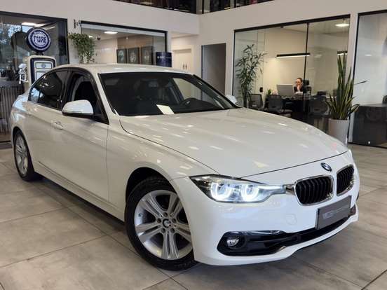BMW-320i-2.0 SPORT 16V TURBO ACTIVE FLEX 4P AUTOMÁTICO BMW-320i-2018