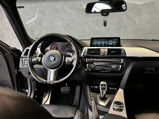 BMW-328i-2.0 SPORT GP 16V ACTIVEFLEX 4P AUTOMÁTICO BMW-328i-2017