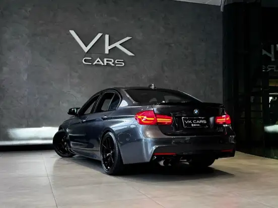 BMW-328i-2.0 SPORT GP 16V ACTIVEFLEX 4P AUTOMÁTICO BMW-328i-2017
