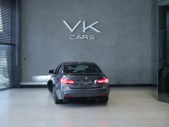 BMW-328i-2.0 SPORT GP 16V ACTIVEFLEX 4P AUTOMÁTICO BMW-328i-2017