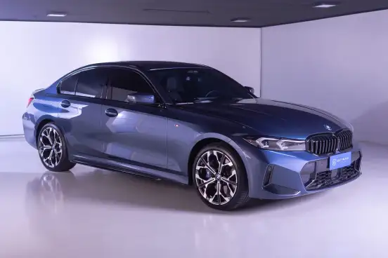 BMW-330e-2025