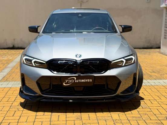 BMW-330e-2023
