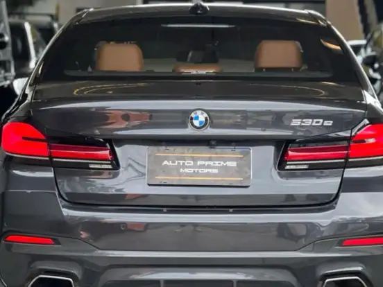 BMW-530e-2.0 16V TWINPOWER HÍBRIDO M SPORT AUTOMÁTICO BMW-530e-2021