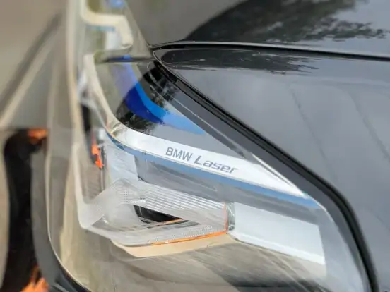 BMW-530e-2021