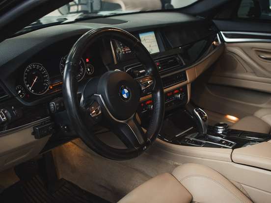 BMW-535i-3.0 GT 24V TURBO GASOLINA 4P AUTOMÁTICO BMW-535i-2013